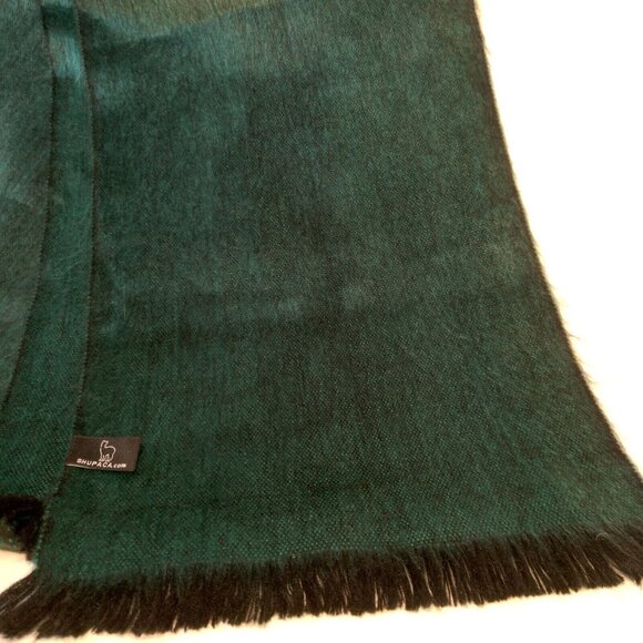 Shupaca Scarf Unisex Emerald Green Black Fringe Alpace Blend Fuzzy Ecuador - Picture 4 of 14